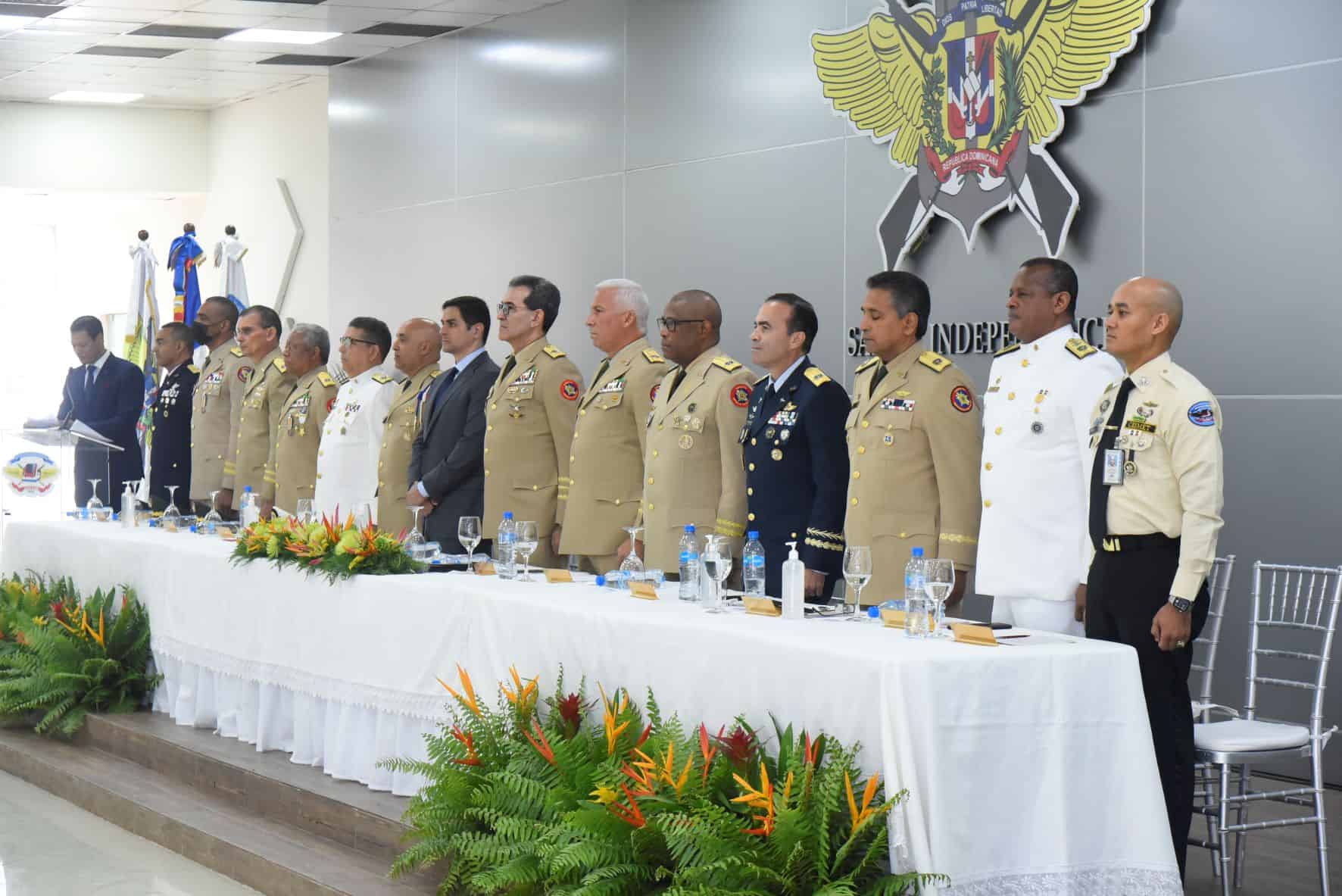Representantes de los altos mandos militares 