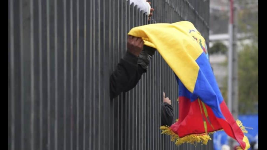 Ministro plantea plan económico de reactivación con enfoque social en Ecuador Ministro plantea plan económico de reactivación con enfoque social en Ecuador