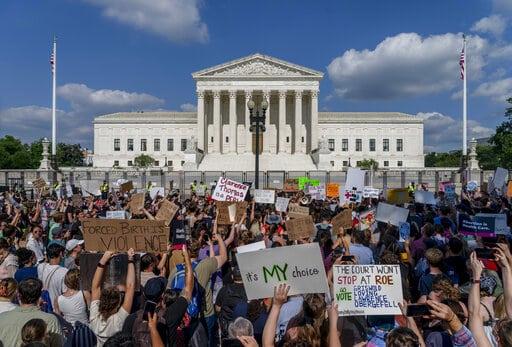 La Corte Suprema de Texas bloquea orden que reanudaba los abortos