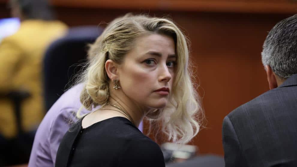 Amber Heard en nuevos problemas legales; podría pasar hasta 14 años en la cárcel