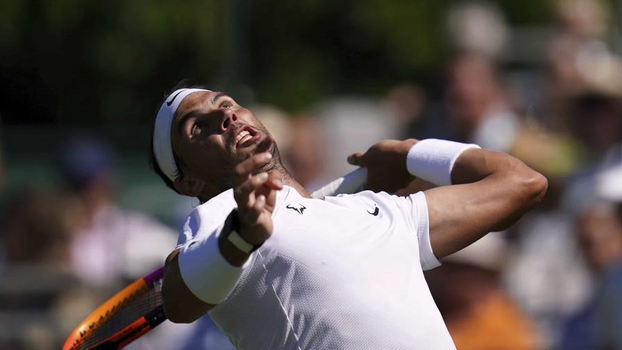 Rafael Nadal pasa sin esfuerzo a octavos de final en Wimbledon