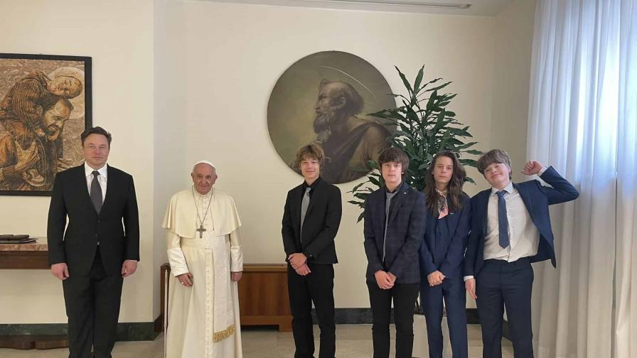 El papa Francisco se reunió con el magnate de la tecnología Elon Musk