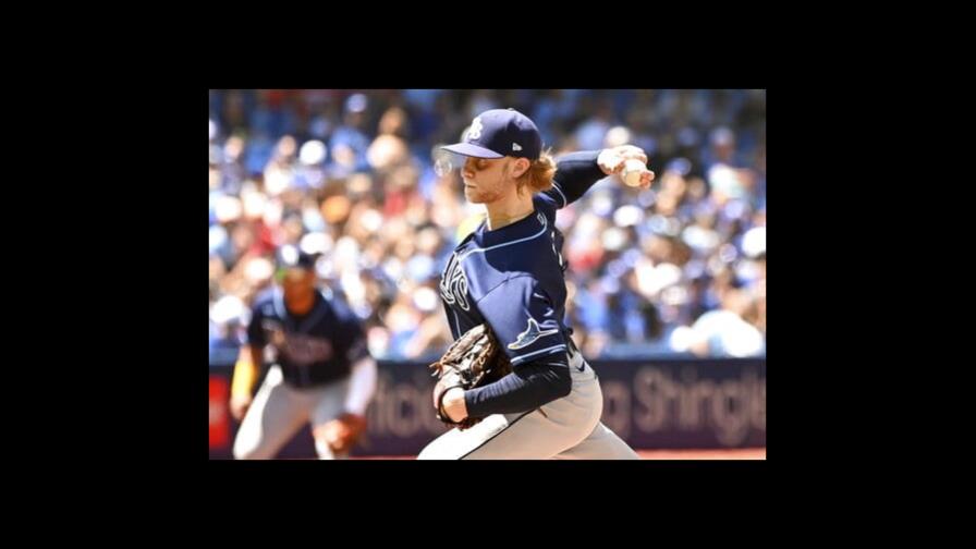 Con seis carreras en la quinta, Rays vencen a Azulejos