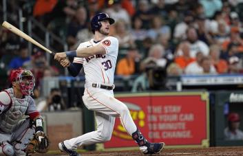 VÍDEO | Cinco jonrones pegan los Astros en victoria sobre los Angelinos