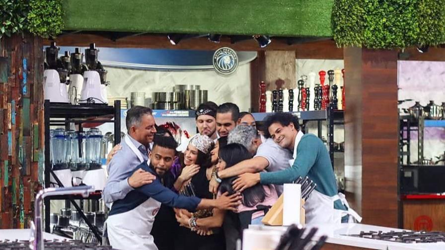 El famoso humorista que ganó la cuarta temporada de Masterchef celebrity RD El famoso humorista que ganó la cuarta temporada de Masterchef celebrity RD