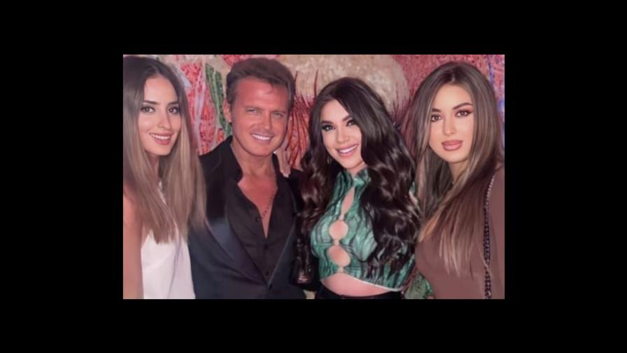 Luis Miguel reaparece más joven y delgado