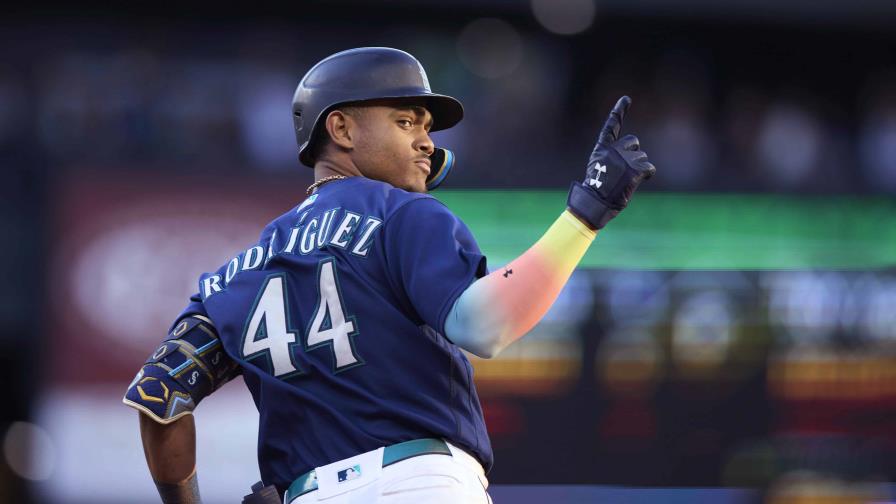 Julio Rodríguez seguirá los pasos de Luis Aparicio Julio Rodríguez seguirá los pasos de Luis Aparicio