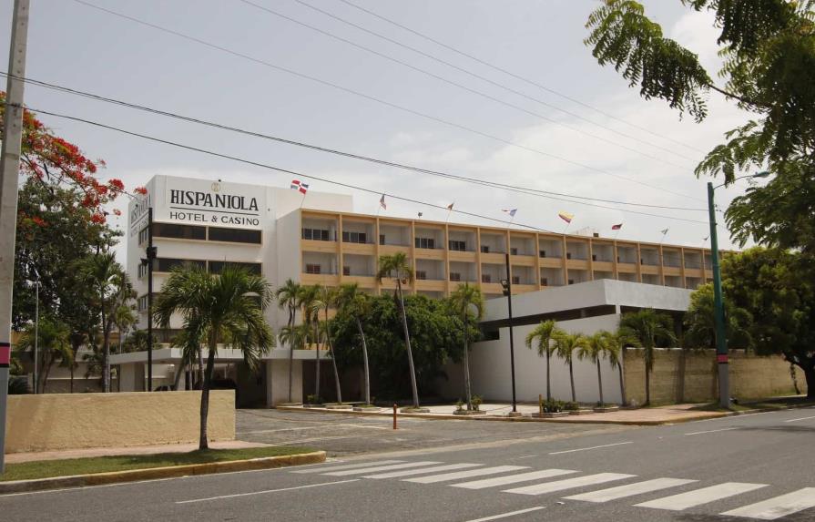 Gobierno comprará terrenos del hotel Hispaniola para construir centro de convenciones