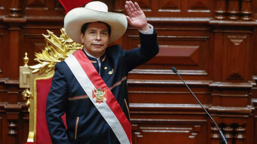 Perú nombra a sexto ministro del Interior en menos de un año