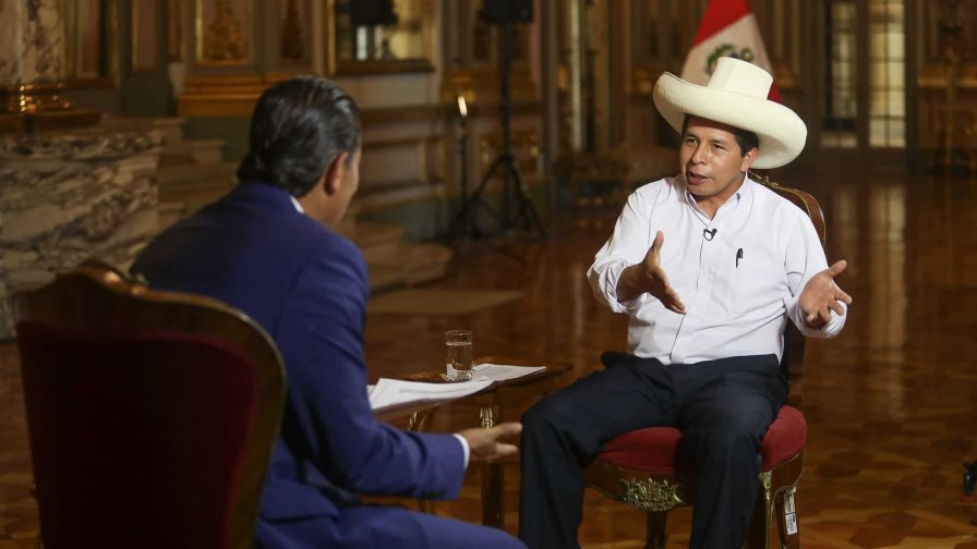 Presidente de Perú califica como “demoledor” denuncia contra su cuñada