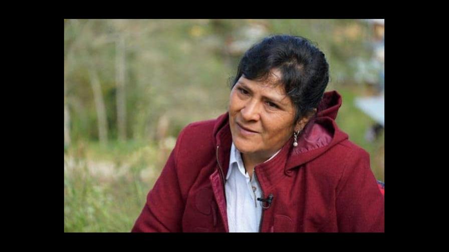 Primera dama de Perú acude como testigo a la Fiscalía en caso de corrupción