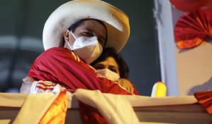 Citan a declarar a primera dama de Perú por caso de corrupción