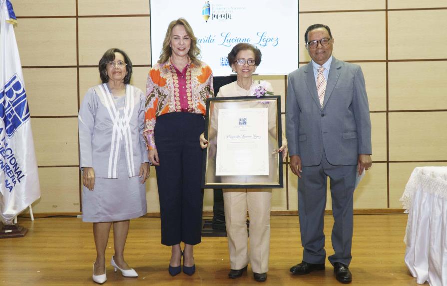 Margarita Luciano es reconocida con el  Premio Biblioteca Nacional de Literatura Infantil 2022