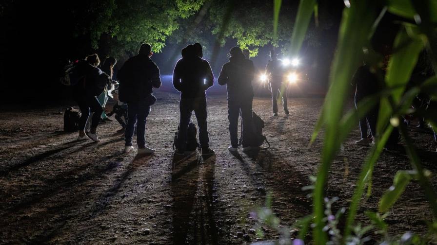 Traficantes de migrantes en México ganan 615 millones de dólares al año