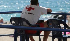 Nueva York sube el sueldo a los socorristas para salvar las zonas de baño