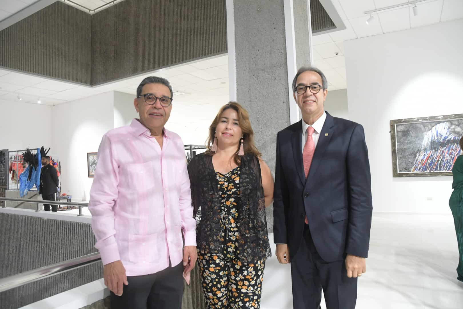 Jochy Herrera, Liz Acevedo y José Mármol.
