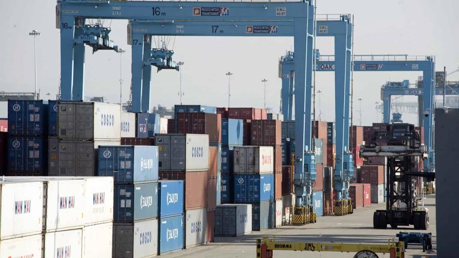 Una ligera caída del déficit apuntala la moderación del consumo en EEUU Una ligera caída del déficit apuntala la moderación del consumo en EEUU