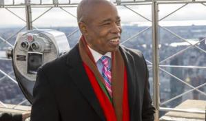 Alcalde de Nueva York defiende a dominicano que mató a atacante en su tienda