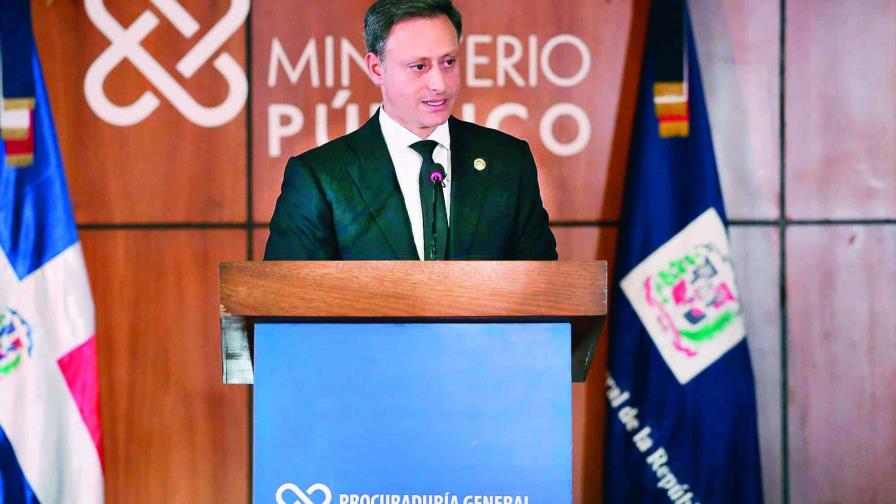 Jean Alain presionaba por “comisión” porque debía mandar una parte al Palacio Nacional, dice MP Jean Alain presionaba por “comisión” porque debía mandar una parte al Palacio Nacional, dice MP