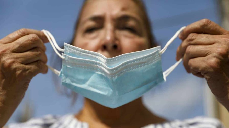 Guatemala vuelve a hacer obligatorio el uso de mascarilla por la COVID-19 Guatemala vuelve a hacer obligatorio el uso de mascarilla por la COVID-19