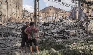 Tropas rusas intentan consolidarse en el este y Ucrania ataca su log&iacute;stica
