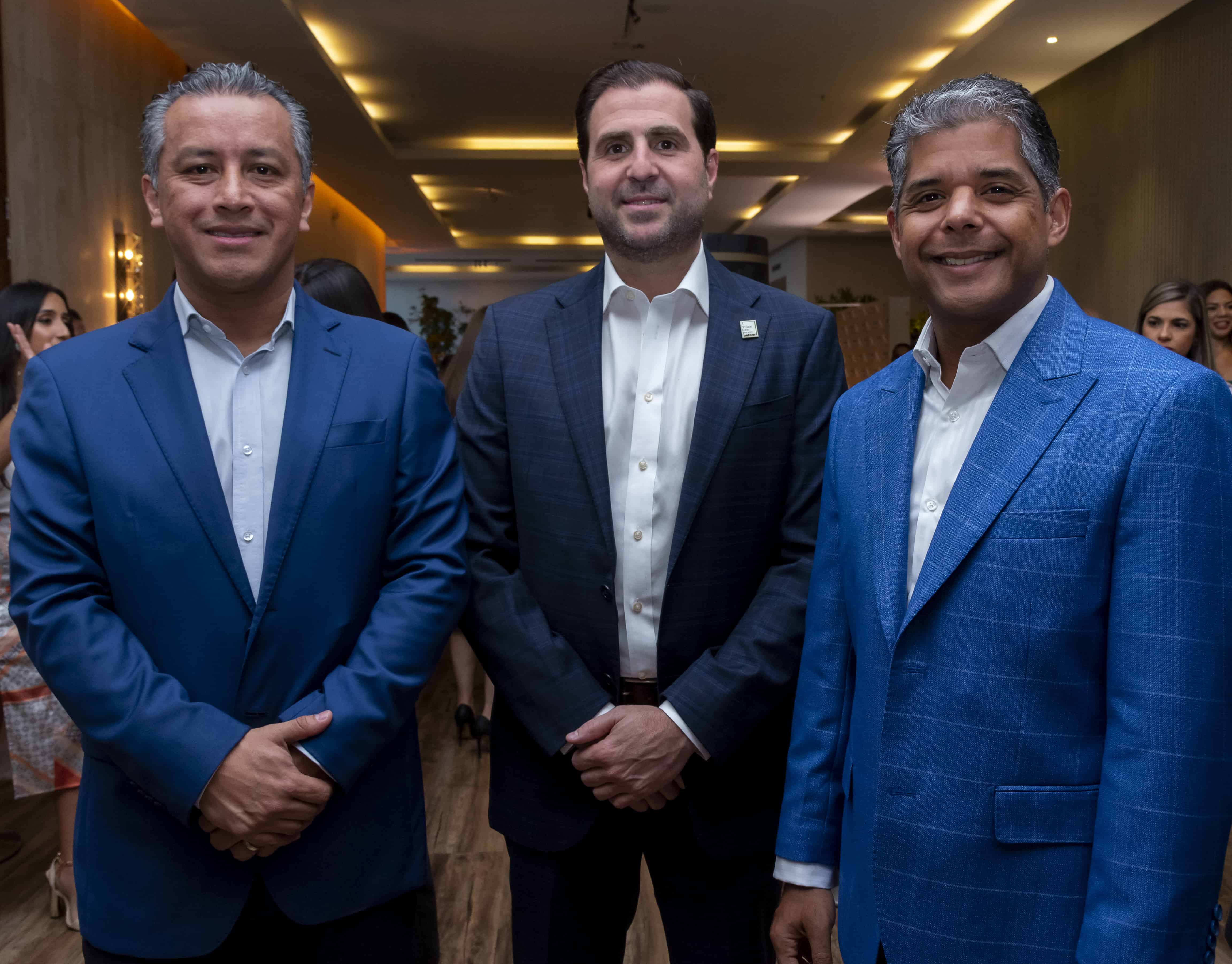 Diego Vergara, Aldo Pellicce, Krist Núñez.