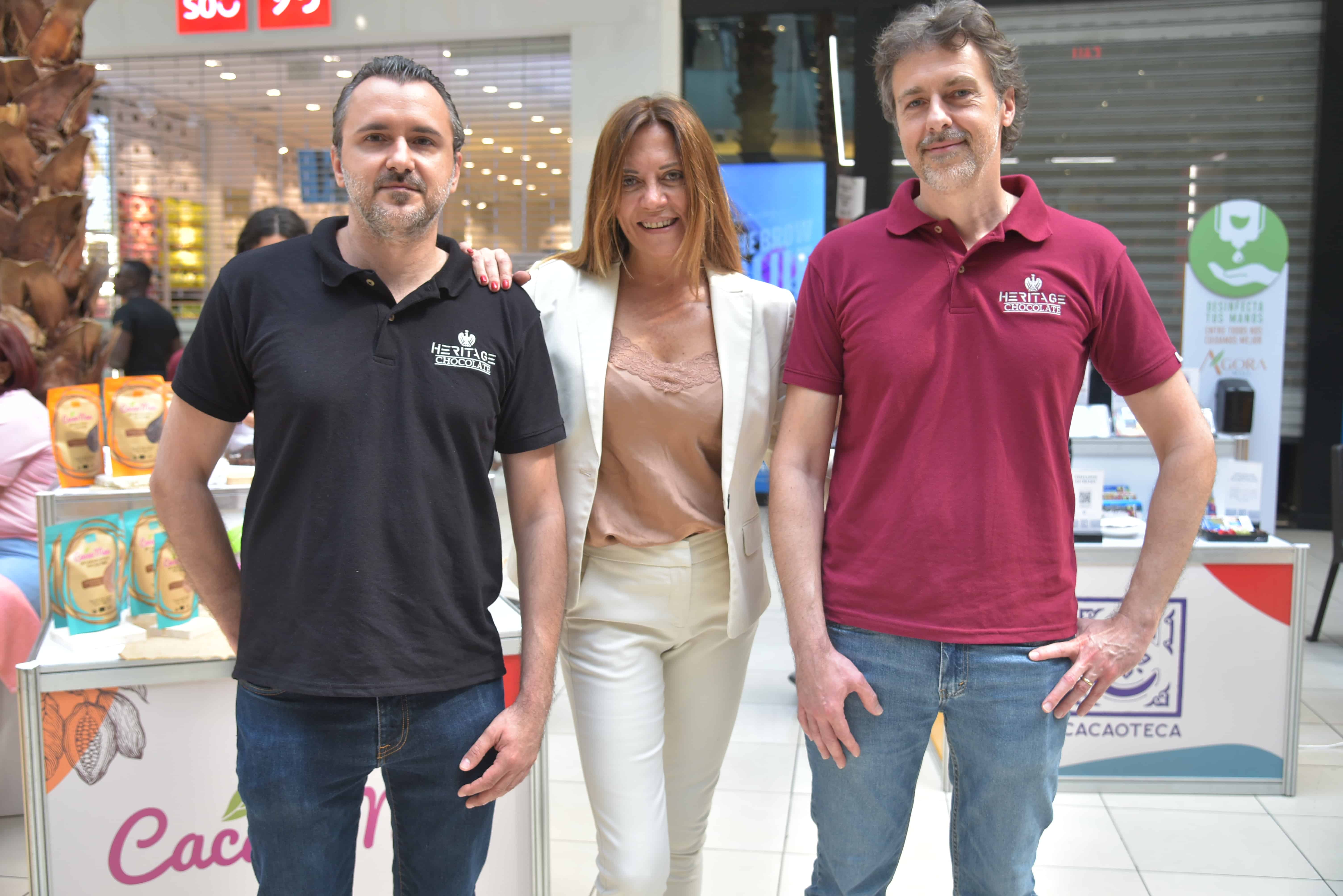 Valery Bolonotto, Teresa Calle y Jean Pierre Bolonotto.