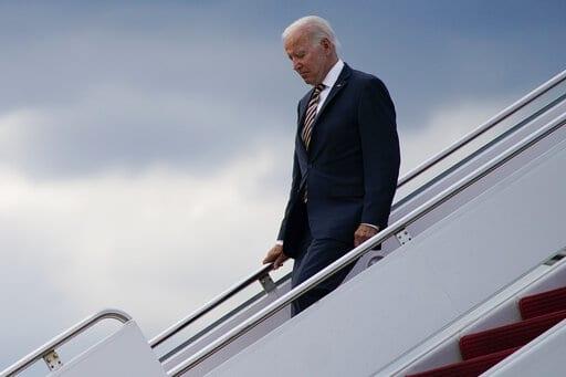 Presidente Biden tomaría medidas para proteger el acceso al aborto