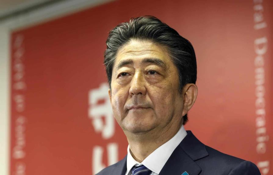 El asesinato del exlíder nipón Abe en un acto electoral conmociona a Japón