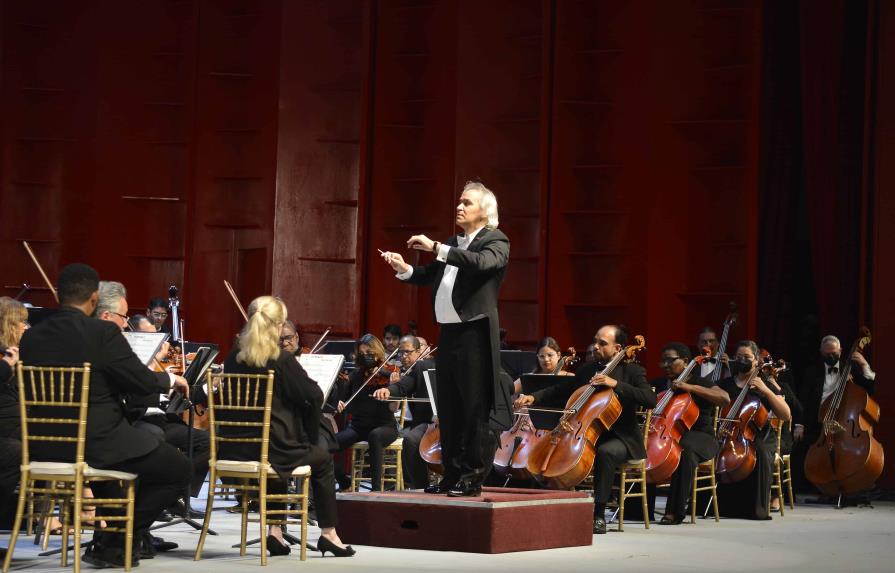La OSN inicia con gran éxito la Temporada de Conciertos 2022 en el Gran Teatro del Cibao