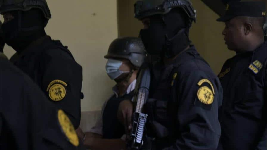 Miguel Cruz pide investigar contratos que habría otorgado Jorge Mera en el Este Miguel Cruz pide investigar contratos que habría otorgado Jorge Mera en el Este