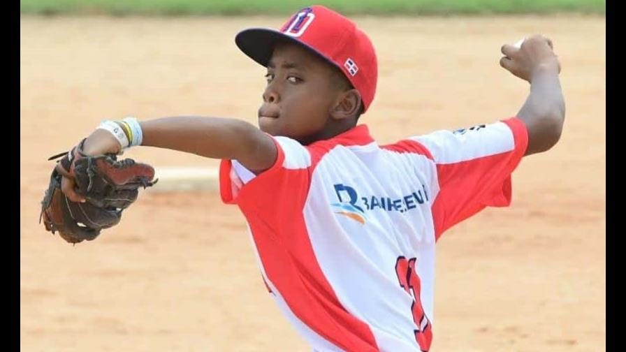 Cuba mantiene invicto y avanza a las semifinales en béisbol pequeñas ligas