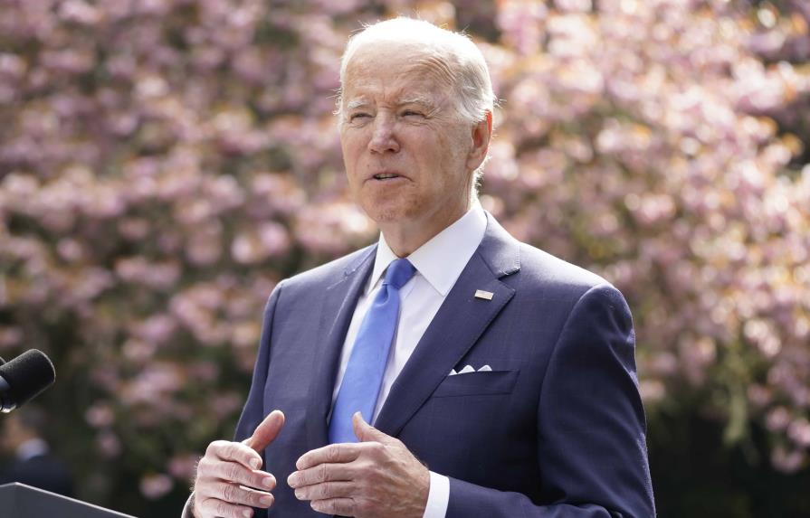 Biden se compromete a repatriar a los estadounidenses detenidos en Rusia