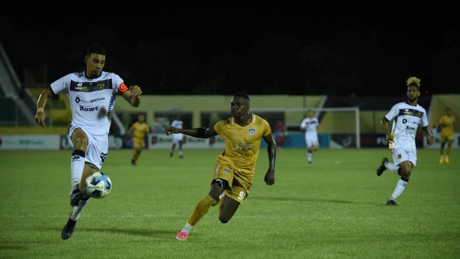 Pantoja pica delante en el inicio de la Liguilla al vencer a O & M Pantoja pica delante en el inicio de la Liguilla al vencer a O & M