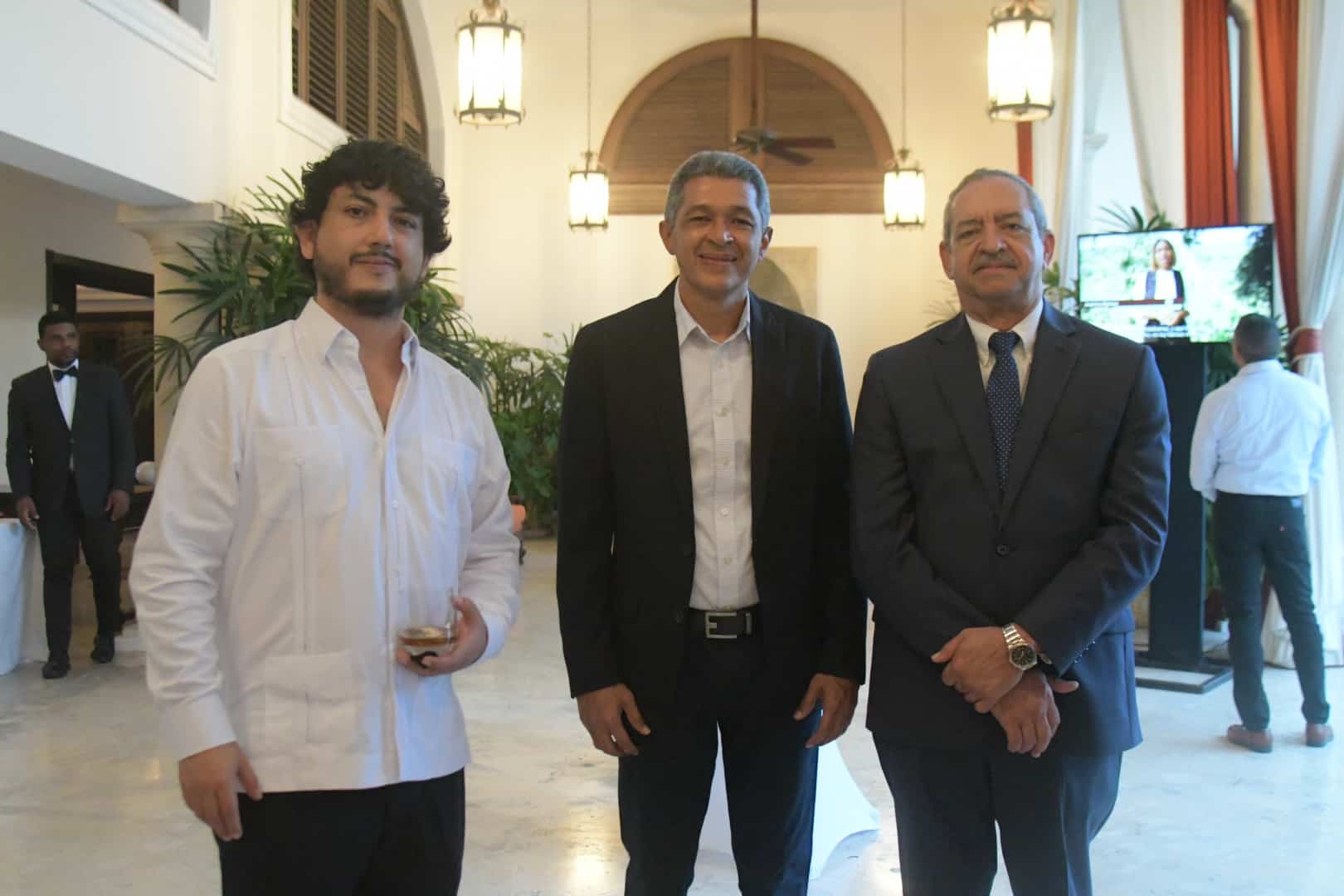 Sebastián Cárdenas, José Valdez y Víctor Hidalgo. 