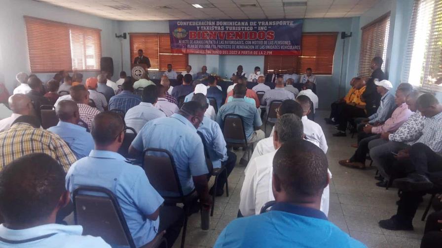 Codotatur dice garantizar seguridad de los turistas que los aborden