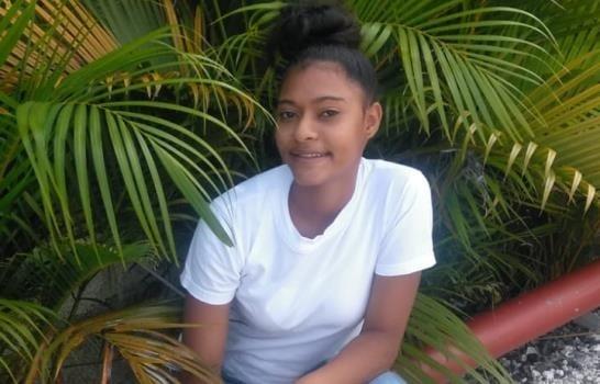 Piden ayuda para encontrar adolescente desaparecida en Arroyo Cano, San Juan