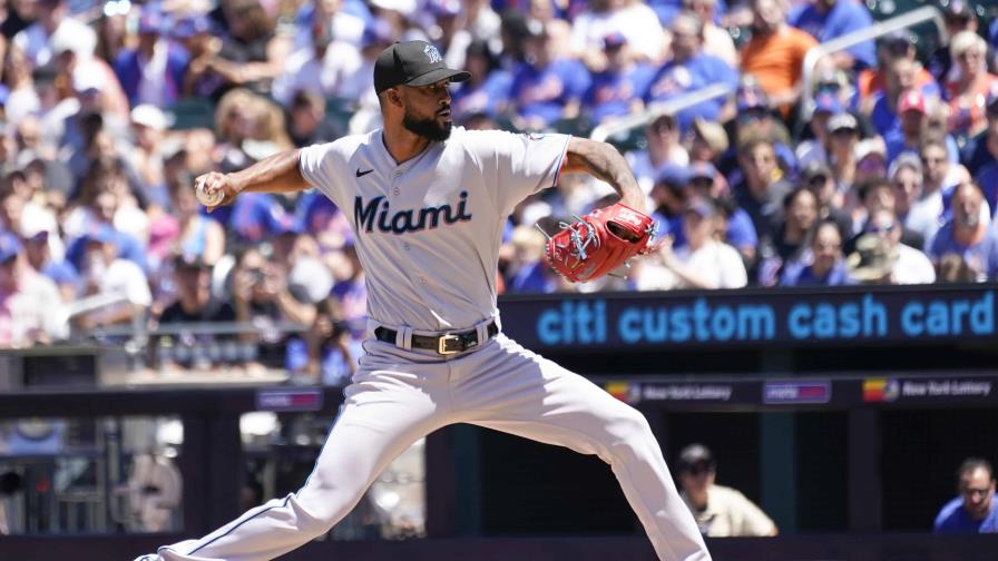 Alcántara lanza otra joya y Marlins vence a Mets en diez entradas Alcántara lanza otra joya y Marlins vence a Mets en diez entradas