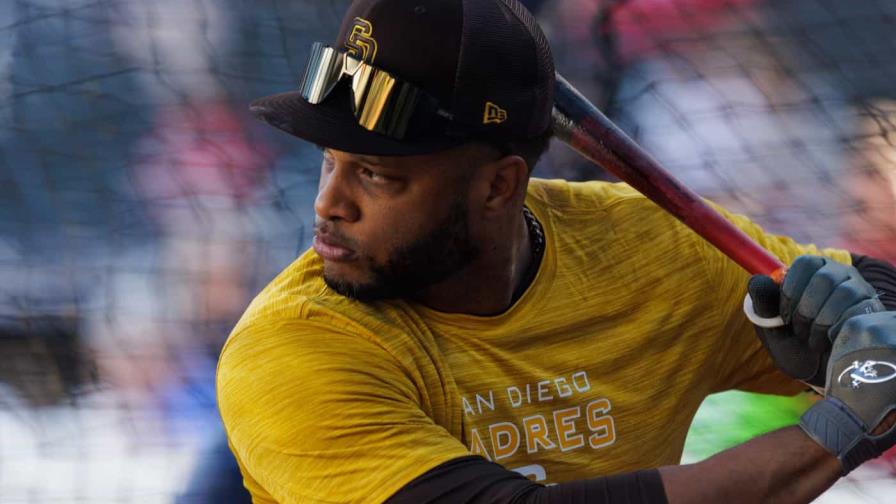 Los Bravos adquieren a Robinson Canó por dinero desde San Diego