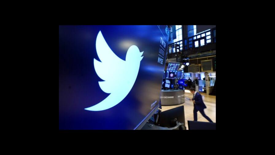 Batalla Twitter-Musk daña precio de acciones de red social Batalla Twitter-Musk daña precio de acciones de red social