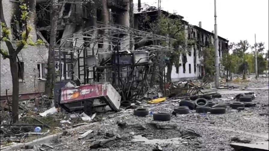 Funcionario ucraniano tacha ataques rusos de terrorismo