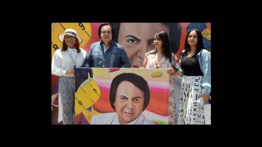 Alcaldía Santiago reconoce exitosa trayectoria del diseñador Leonel Lirio