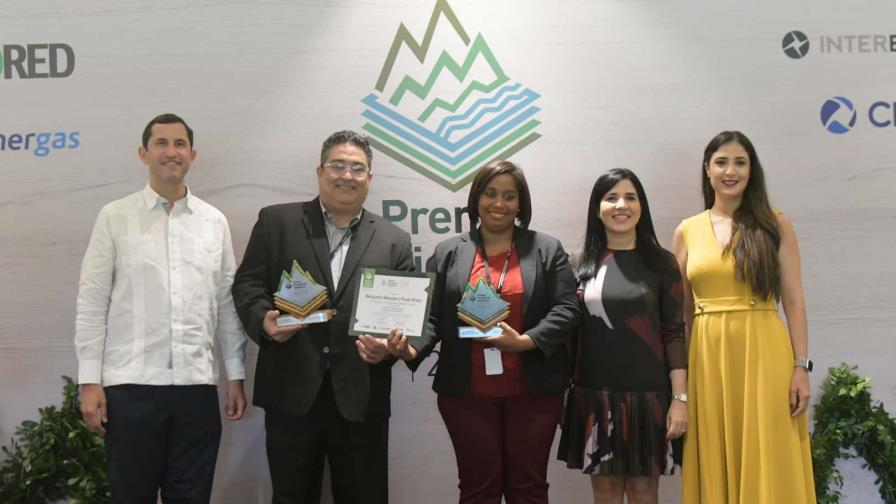 Periodistas de Diario Libre ganan en los Premios Periodismo Ambiental 2022