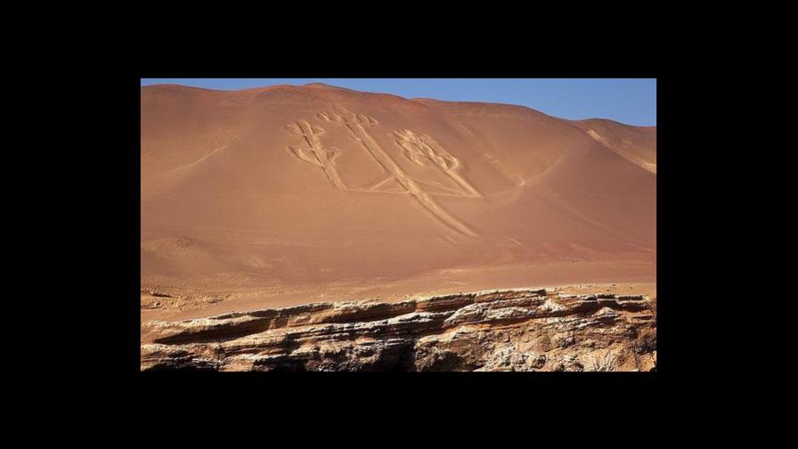 Perú reporta daños en el famoso geoglifo El candelabro de Paracas