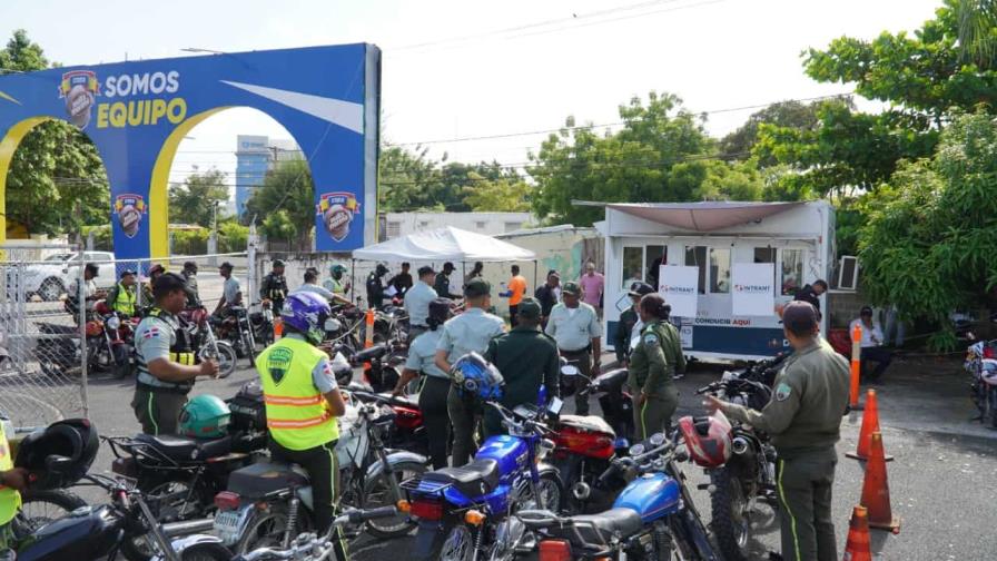 Intrant registra motocicletas a miembros de la Policía Nacional