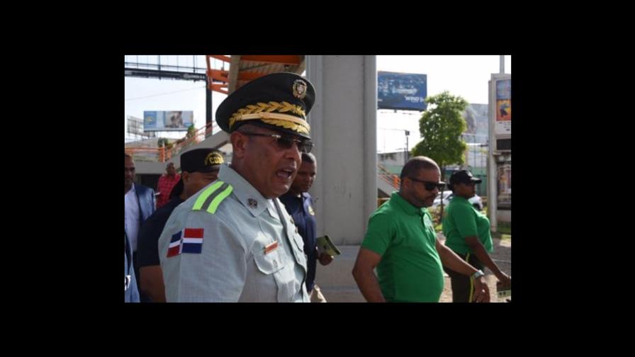 Digesett lanza campaña para orientar peatones sobre medidas para cruzar avenidas