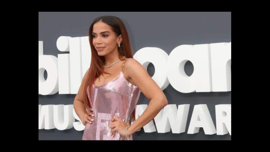 Anitta anuncia su voto por Lula tras asesinato de un militante del PT