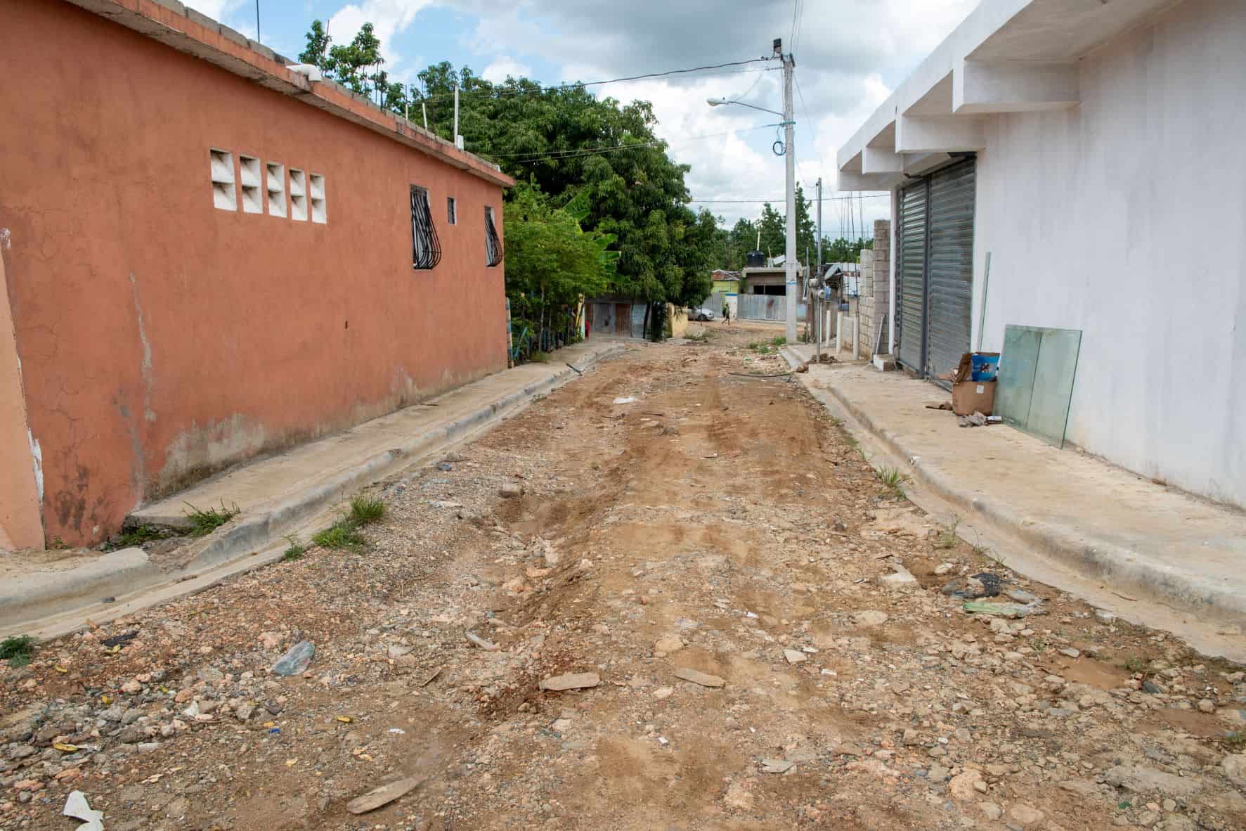 Una de las calles de Villa los Peloteros