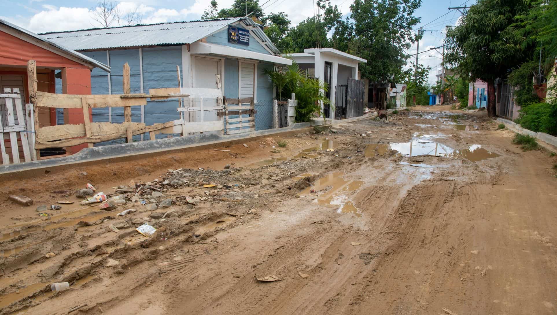 Demandan de Obras Públcias la continuidad de los trabajos 