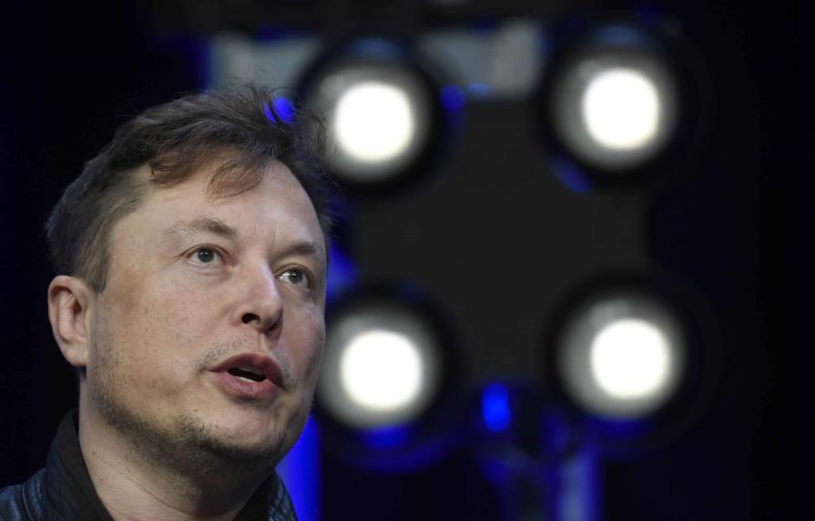 Twitter demanda a Elon Musk para obligarlo a completar compra